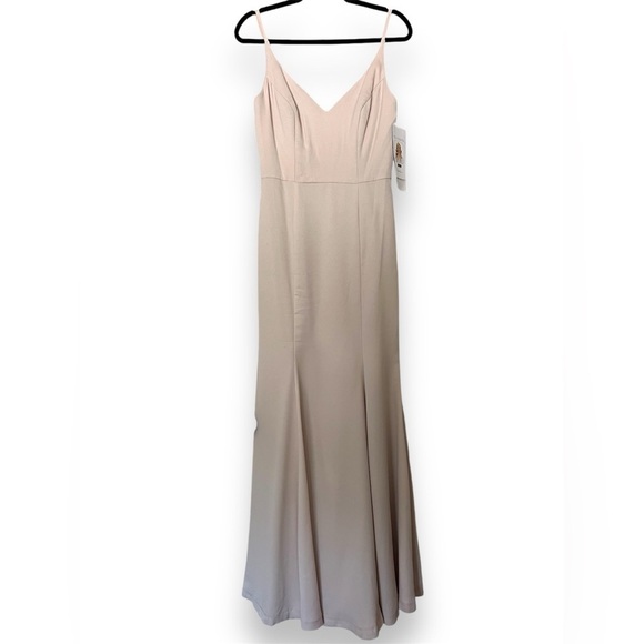 NWT Hayley Paige Occasions Bridesmaid Dress Style 5858 in Cashmere